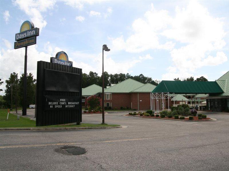 Days Inn By Wyndham Petersburg/South Fort Lee מראה חיצוני תמונה